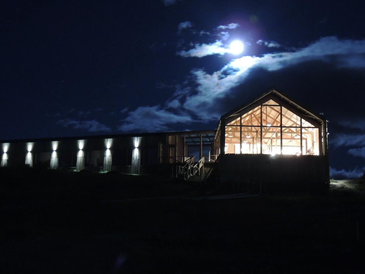 Hotel Simple Patagonia Puerto Natales Exterior foto