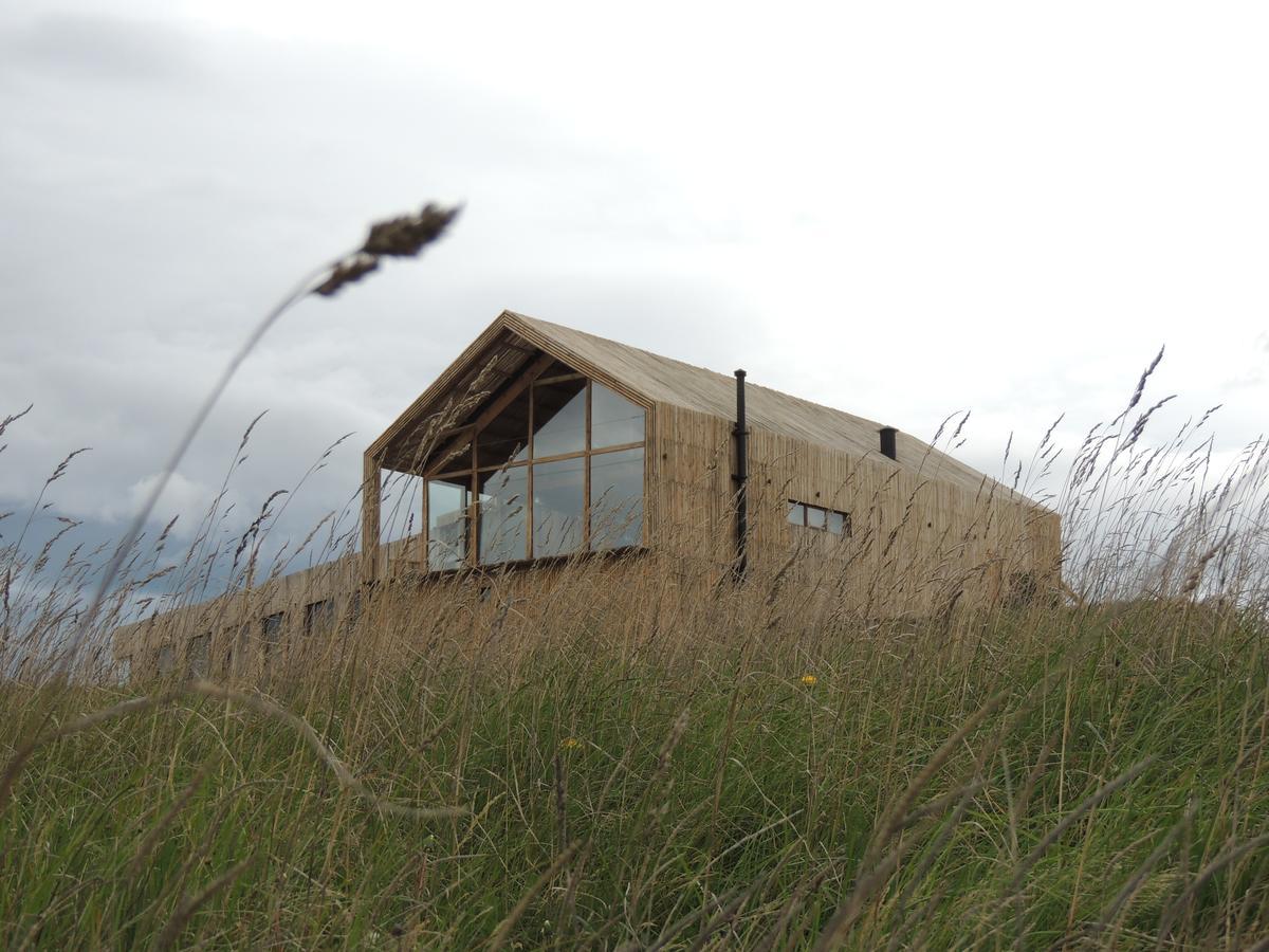Hotel Simple Patagonia Puerto Natales Exterior foto